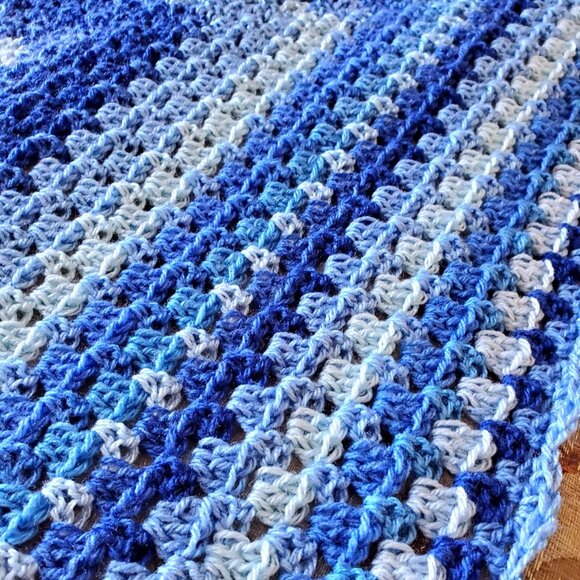 Crochet BABY BLANKET AFGHAN Lap Granny square 29" x 29" Blue Navy NEW Unisex - Picture 6 of 8